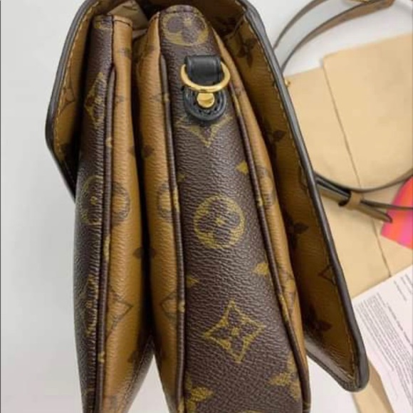 Louis Vuitton Pochette SOLD - Picture 6 of 11